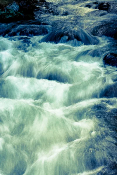 Cascata — Fotografia de Stock