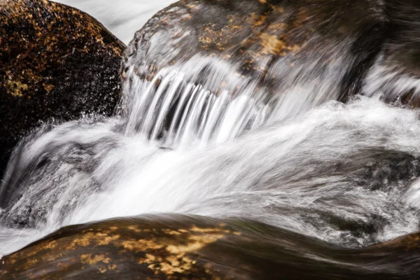 Cascata — Fotografia de Stock