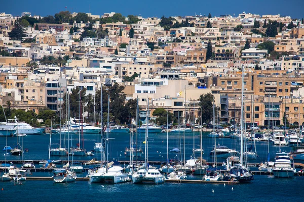 Hamnen i staden Valletta, Malta — Stockfoto