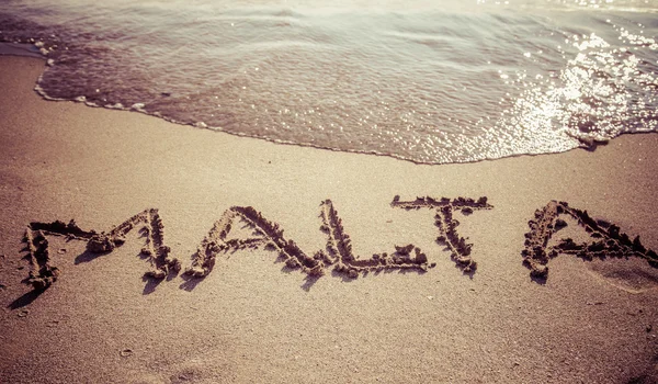 Malta tekst na plaży — Zdjęcie stockowe