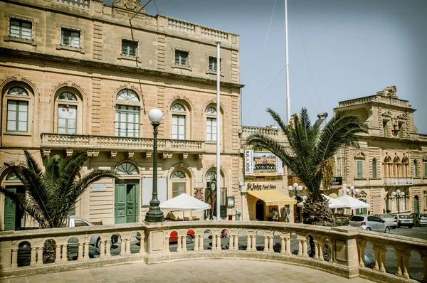 Praça na cidade Xewkija, ilha de Gozo - Malta — Fotografia de Stock