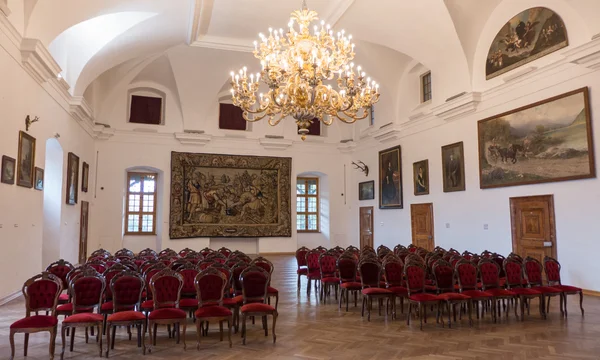 在 Bojnice 城堡，斯洛伐克 Hunady 大厅 — 图库照片