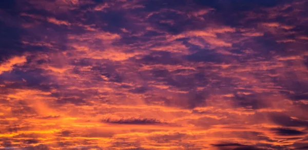 空のカラフルな雲 — ストック写真