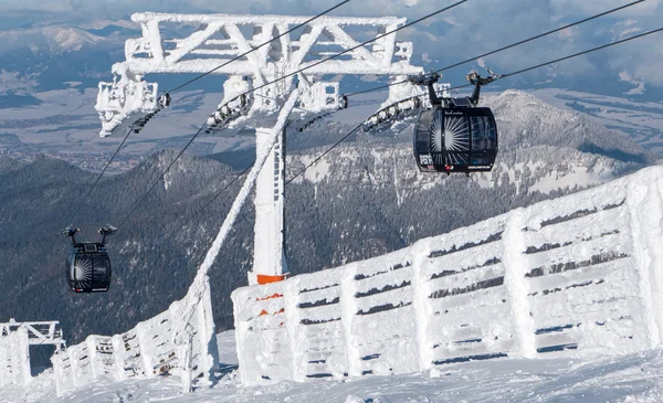 Téléphérique en Tatras, la Slovaquie — Photo