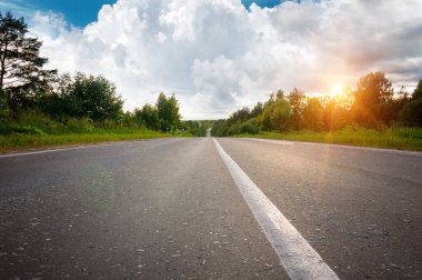 road to Lake Seliger extending distance to the horizon