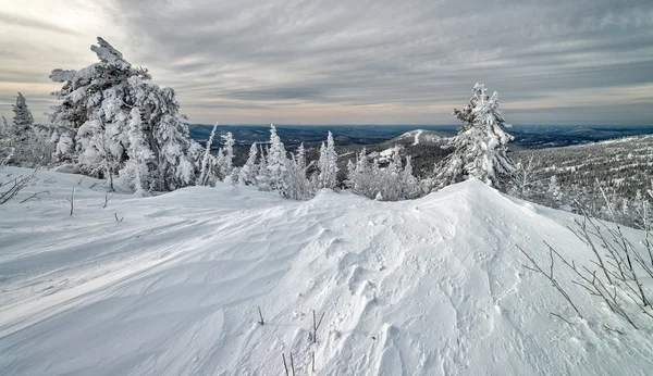 Ski resort sheregesh, kemerovo region, Ryssland. — Stockfoto