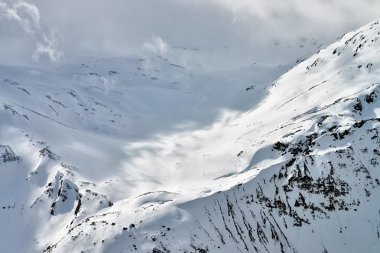  Dağ Baksan Vadisi, Elbrus ve Cheget, Rusya Federasyonu. 