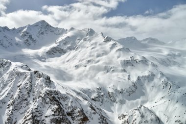  Dağ Baksan Vadisi, Elbrus ve Cheget, Rusya Federasyonu. 
