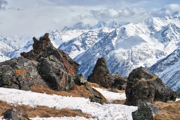 Βουνό Baksan κοιλάδα, Elbrus και Cheget, Ρωσία. — Φωτογραφία Αρχείου