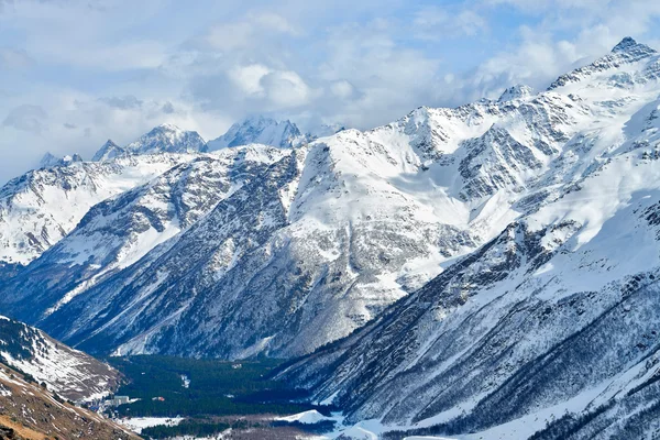 Dağ Baksan Vadisi, Elbrus ve Cheget, Rusya Federasyonu. — Stok fotoğraf