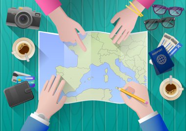 Avrupa gezisi. Genç çift maceracı. Turizm Acenteleri Tur Danışma seçer. Üstten Görünüm