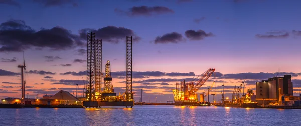 Oil drilling rig construction Panorama — Stock Photo, Image