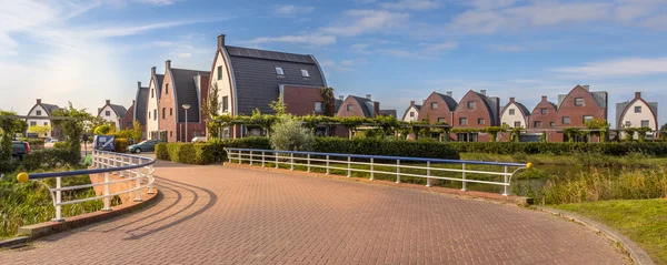 Suburban area with modern family houses — Stock Photo, Image