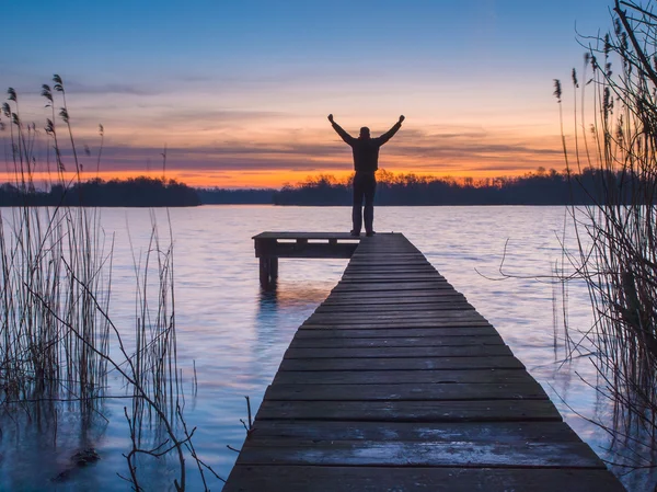 adam silah yükseltme