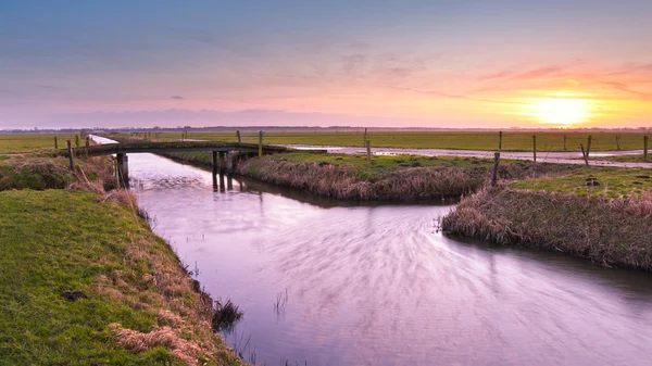Dere ülke Köprüsü Hollanda