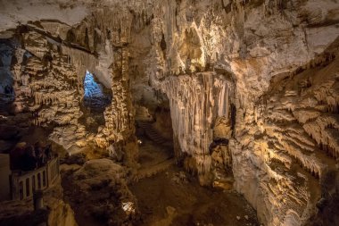 Dripstone mağaraları Grotte des Demoiselles Languedoc Güney Fransa