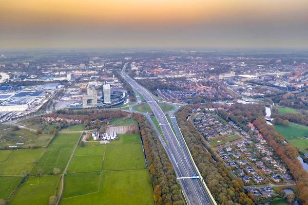 Luchtfoto Van Snelweg Door Stad Zwolle Bij Zonsondergang Provincie Overijssel — Stockfoto