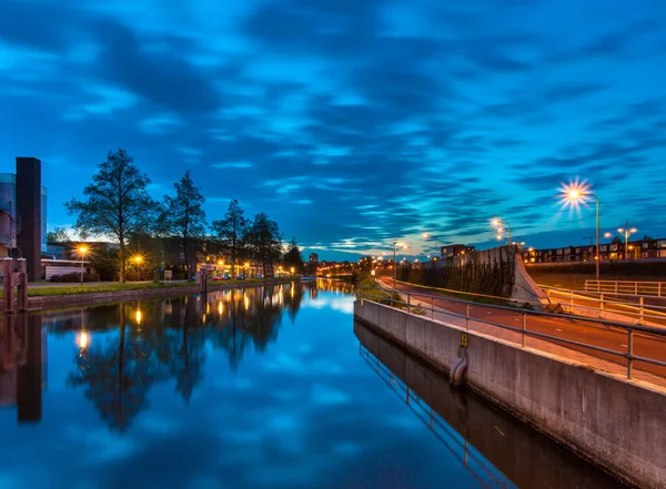 Groningen w nocy, Holandia — Zdjęcie stockowe