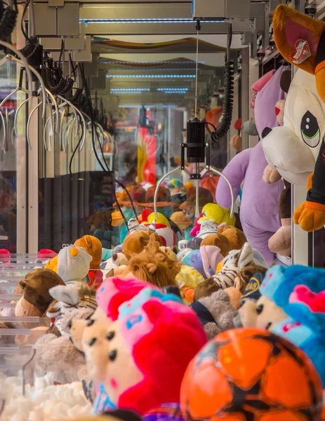 Arcade pençe makinesi