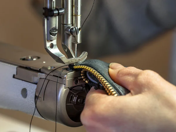 Leather sewing machine — Stock Photo, Image