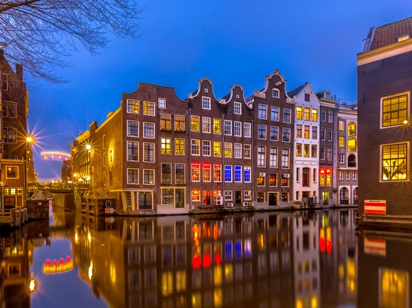 Nattlige landskap Amsterdam – stockfoto