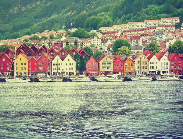 Bryggen v Bergenu. Vintage obrázek — Stock fotografie