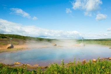 İzlanda 'da Uyuyan Gayzer