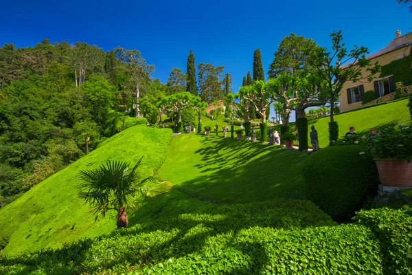 Pohled na jezero Como a Alpy z Villa — Stock fotografie