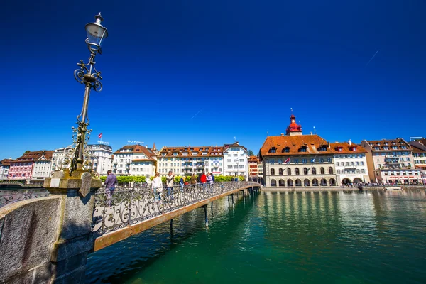 Centro histórico de la ciudad de Lucerna — Foto de Stock