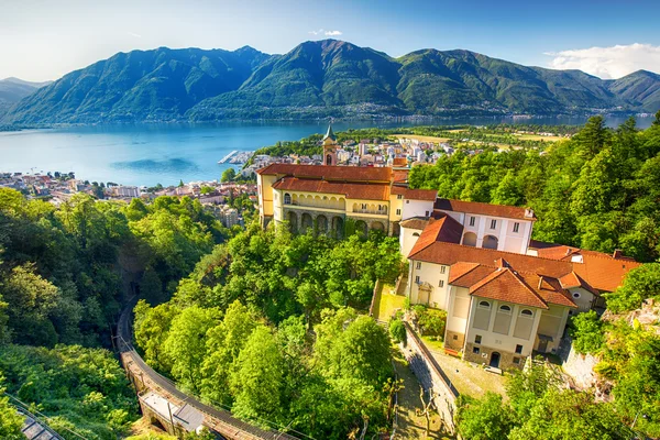 Madonna del Sasso Kilisesi — Stok fotoğraf