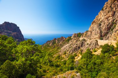 D81 yol Calanches de Piana aracılığıyla 