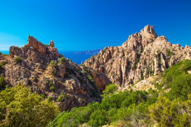 D81 yol Calanches de Piana aracılığıyla 