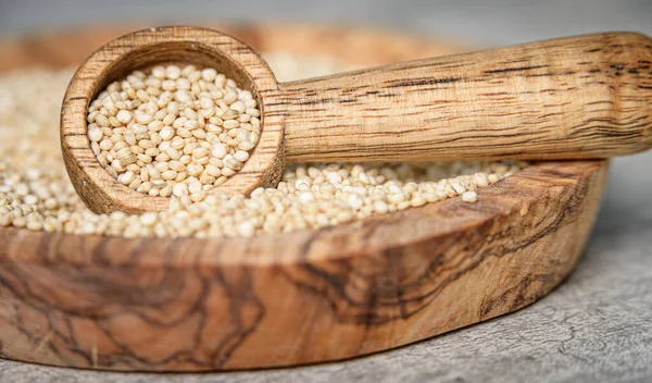 Super Foods White Quinoa Seeds — Stock Photo, Image