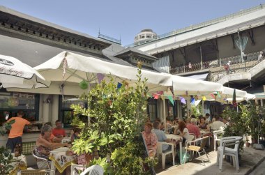 Restoran Bolhao pazarında