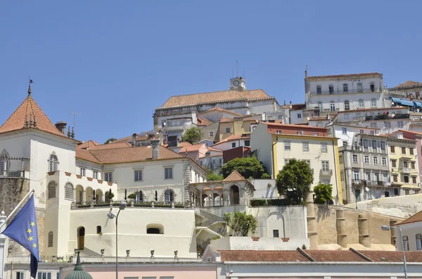 Історичні будівлі в місті Coimbra — стокове фото