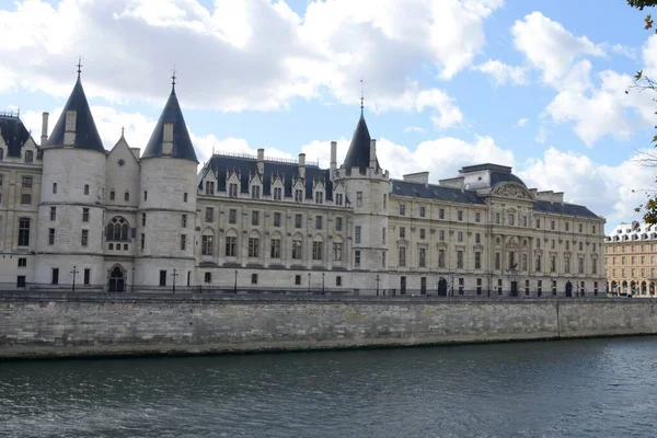 Historical Building River Seine Paris France — Stock Photo, Image