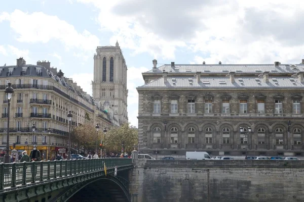 Paris Frankrike September 2020 Människor Med Masker Vid Notre Dame — Stockfoto
