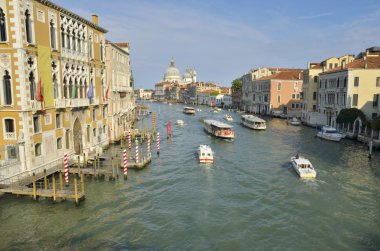 Büyük Kanal tekneleri