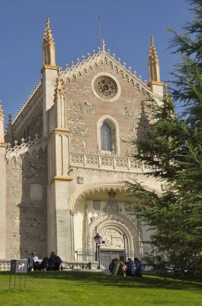 Iglesia de Madrid —  Fotos de Stock