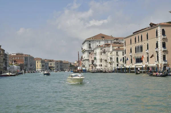 Typical Venetian scene — Stock Photo, Image