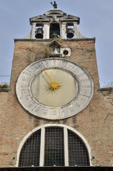 San Giacomo di Rialto Kilisesi kule çan — Stok fotoğraf