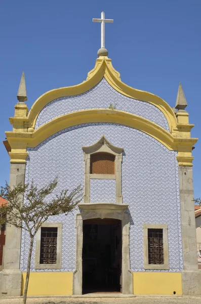 Pequeña capilla en Ovar — Foto de Stock