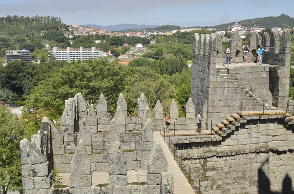 Top Guimaraes castle — Stock Photo, Image