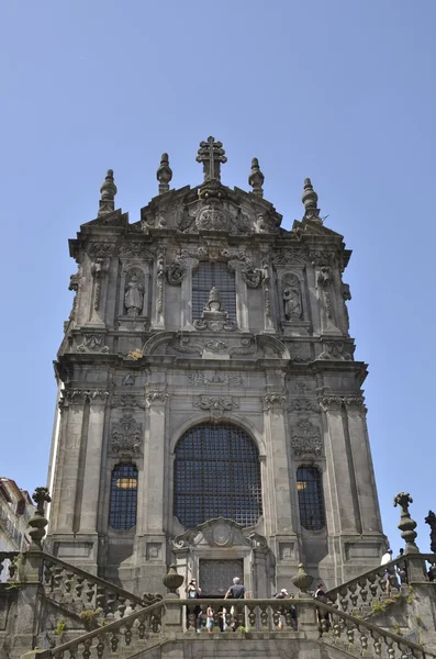 Fachada de clerigos iglesia — Foto de Stock