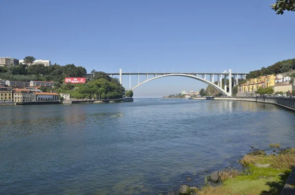 El puente de Arrabida —  Fotos de Stock