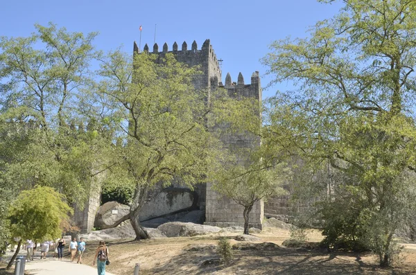 Camino al Castillo de Guimaraes — Foto de Stock