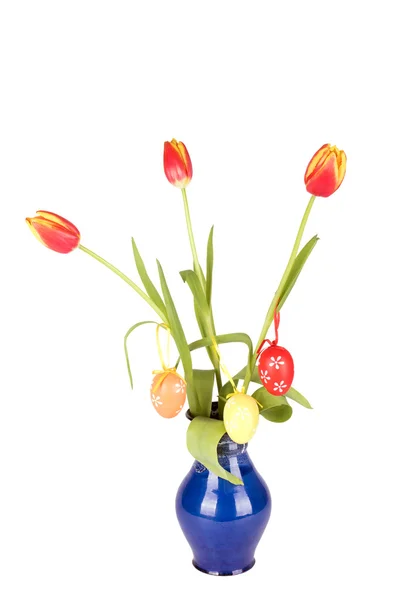 Tulips in a vase isolated on white — Stock Photo, Image