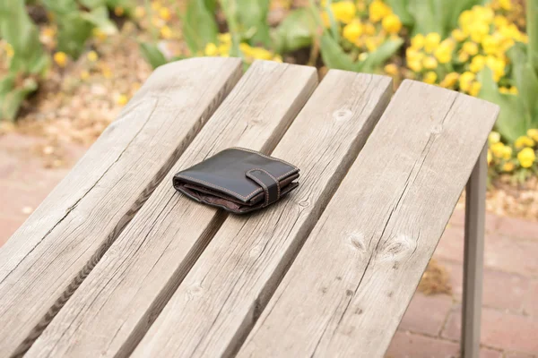 Lost wallet on empty bench