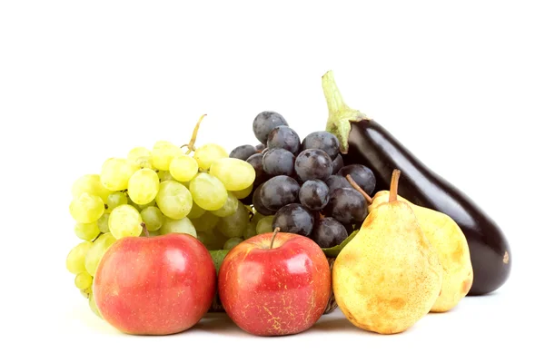 Fruits and vegetables isolated on white — Stock Photo, Image