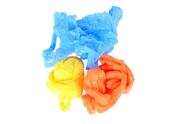 Beyaz arka plan üzerinde izole plastik torbalar